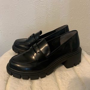Crown Vintage Loafer Platform